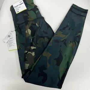 Women’s Old Navy elevate leggings, high rise, size XS NWT